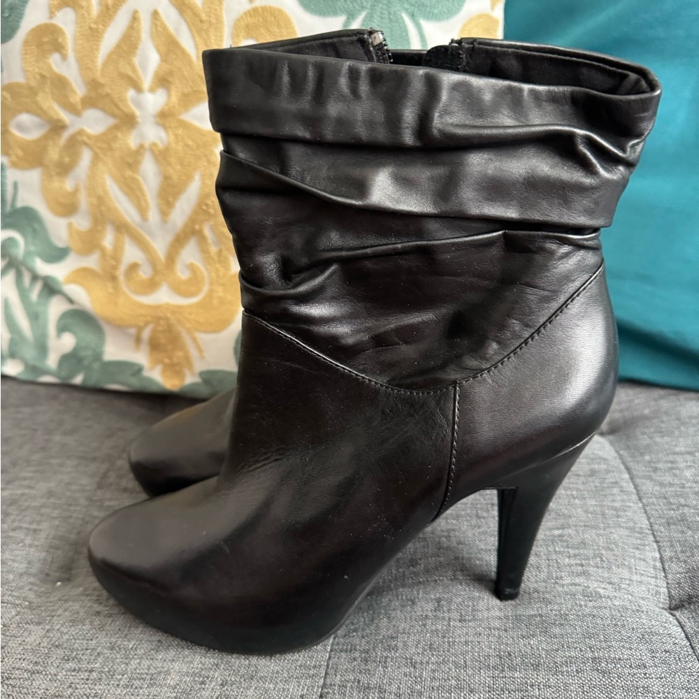 Black Boots